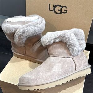 UGG SANIYA SHEARLING MINI BOOTS IN CARIBOU SZ 7 NEW IN BOX